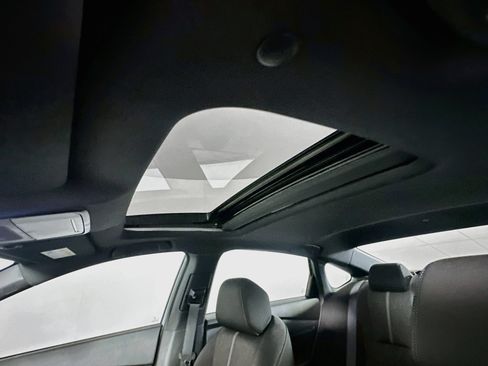 Used 2024 Honda Accord Sport image 25