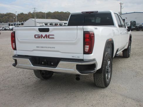 New 2026 GMC Sierra 3500 SLE image 5