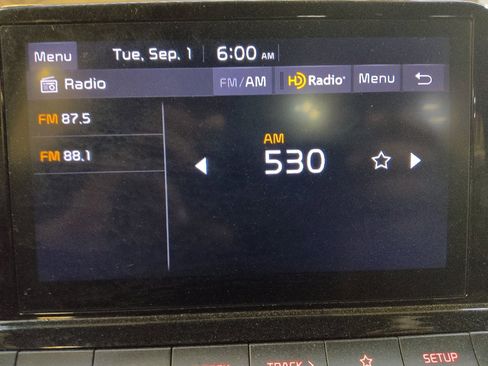 Used 2024 Kia Forte LXS w/ LXS Technology Package FWD image 25