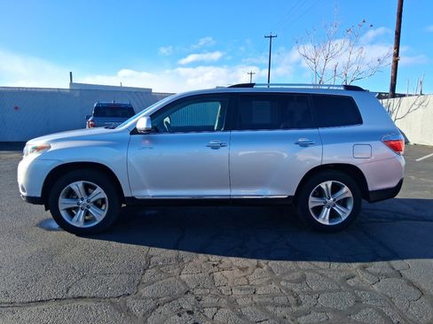 Used 2012 Toyota Highlander Limited image 6