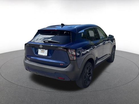 Used 2026 Nissan Kicks SR FWD image 12
