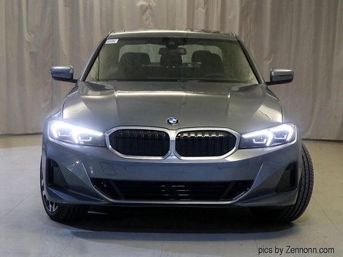 Used 2025 BMW 330i xDrive Sedan w/ M Sport Package image 5