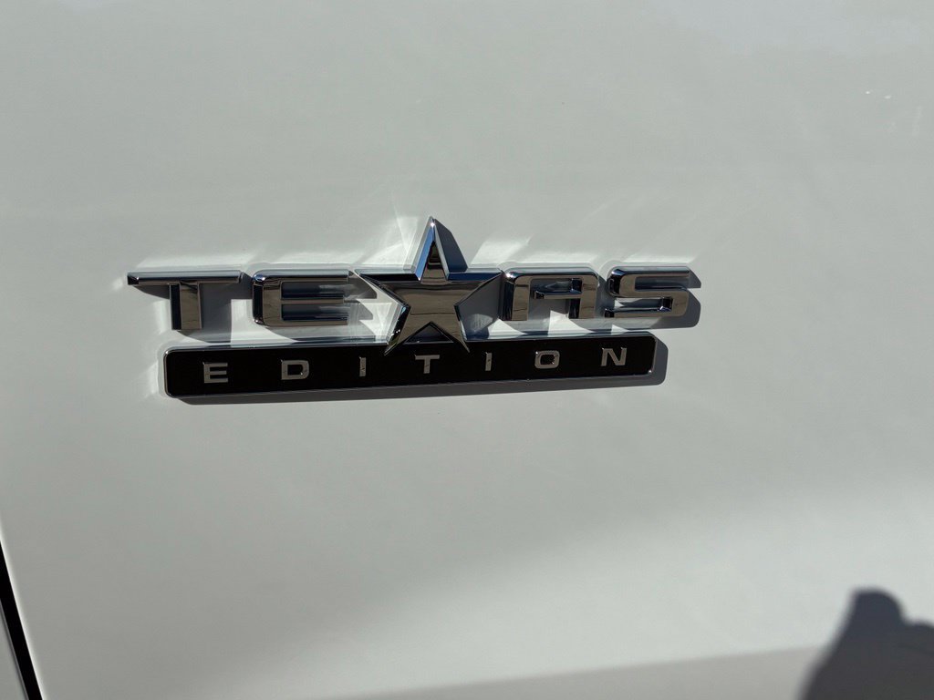 New 2026 Chevrolet Silverado 1500 RST AWD/4WD image 6