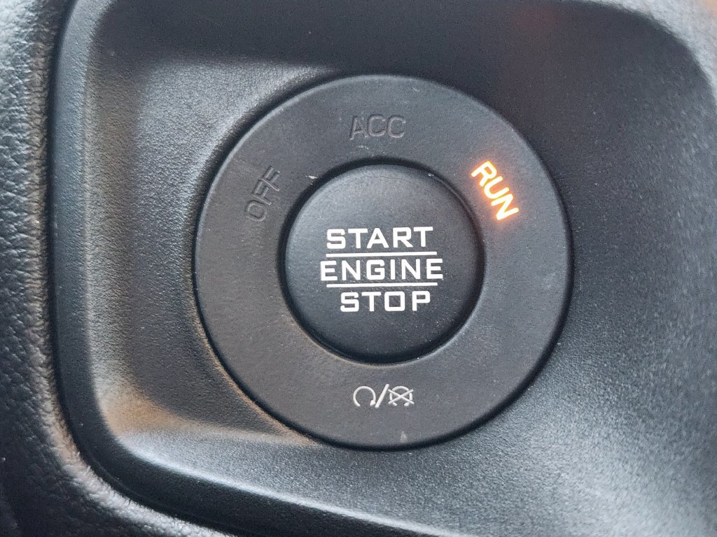 Used 2024 Jeep Wrangler Unlimited Sport AWD/4WD image 26