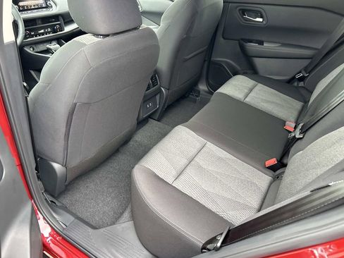 New 2026 Nissan Rogue SV AWD/4WD image 19