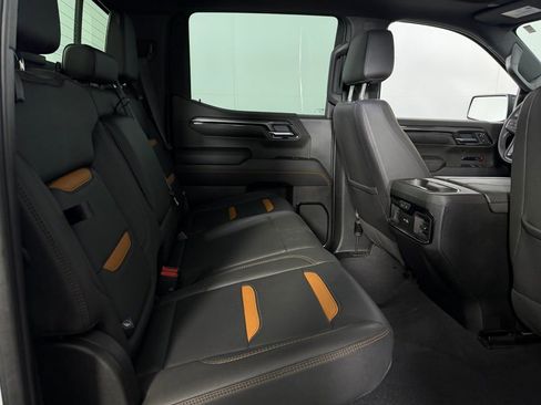 Used 2023 GMC Sierra 1500 AT4 w/ AT4 Preferred Package image 28