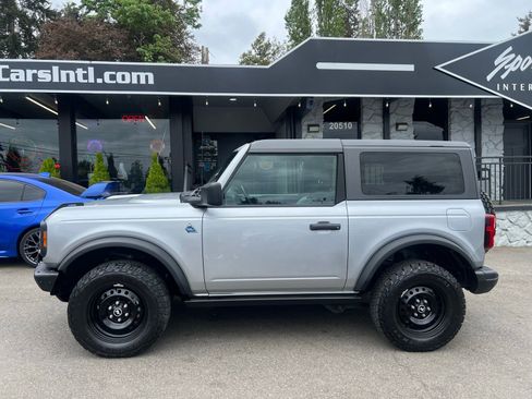 Used 2021 Ford Bronco Black Diamond AWD/4WD image 2