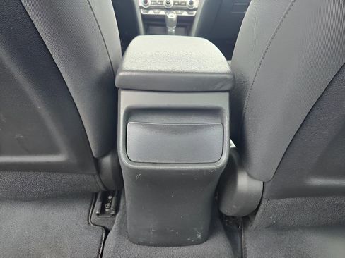 Used 2020 Hyundai Elantra Value Edition w/ Cargo Package (C1) FWD image 10