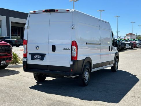 Used 2025 RAM ProMaster 3500 w/ Convenience Group FWD image 7