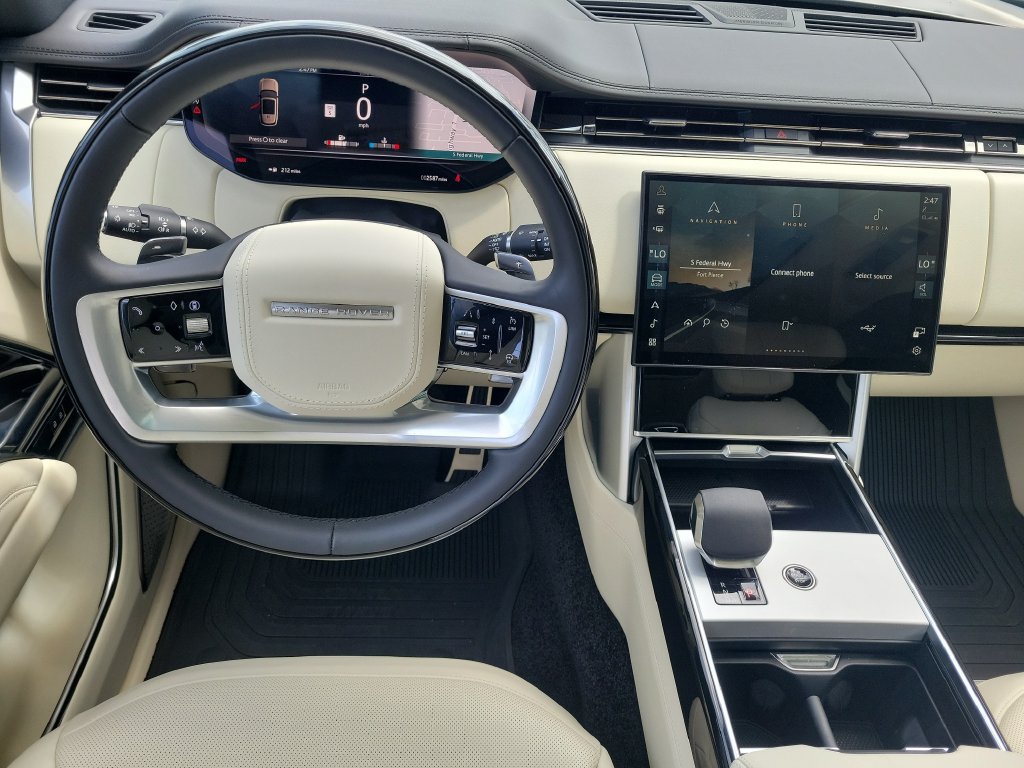 New 2026 Land Rover Range Rover Autobiography AWD/4WD image 19
