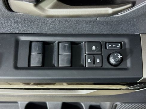 Used 2024 Toyota Tundra Limited image 20