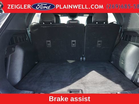Used 2023 Ford Escape ST-Line Select AWD/4WD image 10