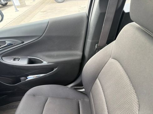 Used 2020 Chevrolet Malibu LT FWD image 17