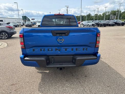 New 2026 Nissan Frontier SV w/ SV Convenience Package AWD/4WD image 6