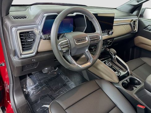 New 2026 GMC Canyon Denali image 9