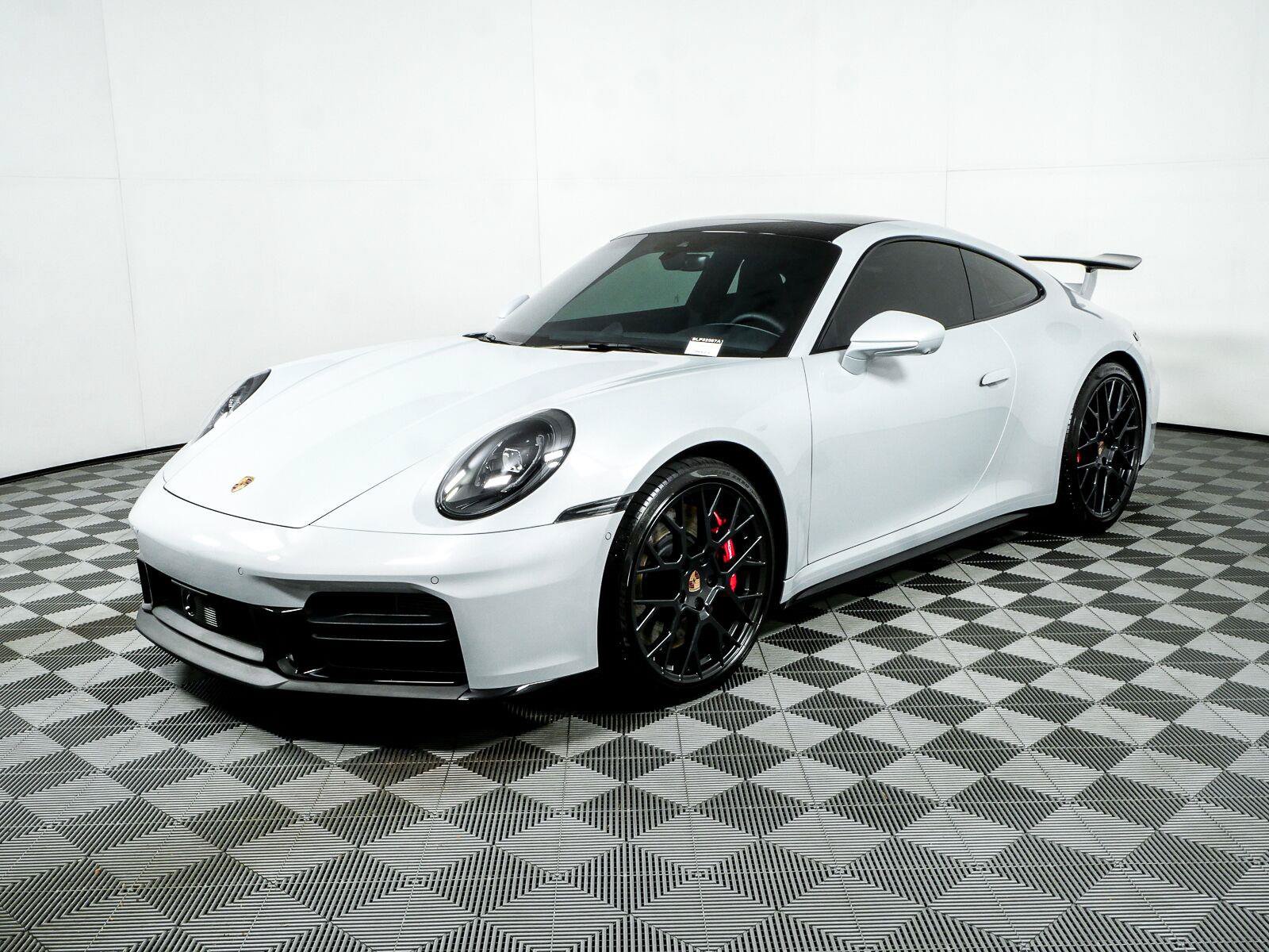 Certified 2026 Porsche 911 Carrera 4S AWD/4WD image 1