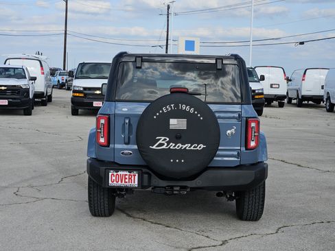 Used 2024 Ford Bronco Outer Banks AWD/4WD image 6