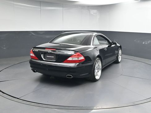 Used 2007 Mercedes-Benz SL 600 image 24