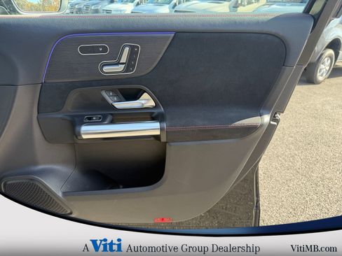 Used 2023 Mercedes-Benz GLA 250 4MATIC image 28