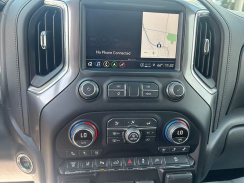 Used 2021 Chevrolet Silverado 2500 LTZ w/ Carhartt Edition AWD/4WD image 23