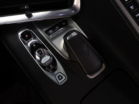 Used 2021 Chevrolet Corvette Stingray Preferred Cpe w/ Battery Protection Package RWD image 29