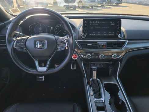Used 2022 Honda Accord Sport image 30