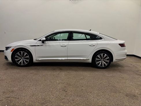 Used 2019 Volkswagen Arteon SE AWD/4WD image 2