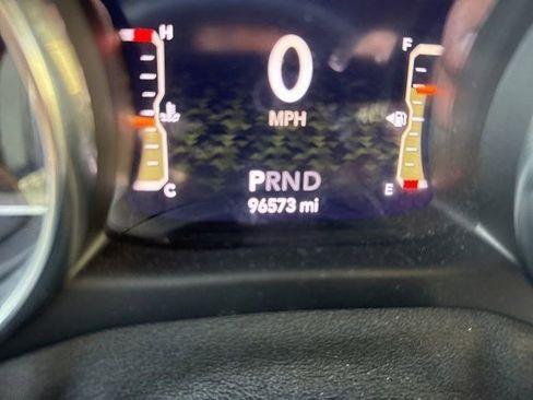 Used 2020 Jeep Gladiator Overland image 11