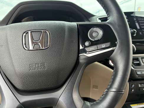 Used 2021 Honda Pilot Elite image 30