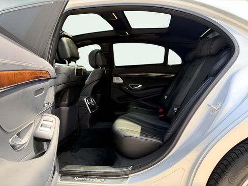 Used 2018 Mercedes-Benz S 450 4MATIC Sedan image 21