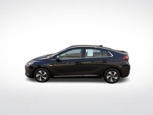 Used 2017 Hyundai Ioniq SEL FWD image 6