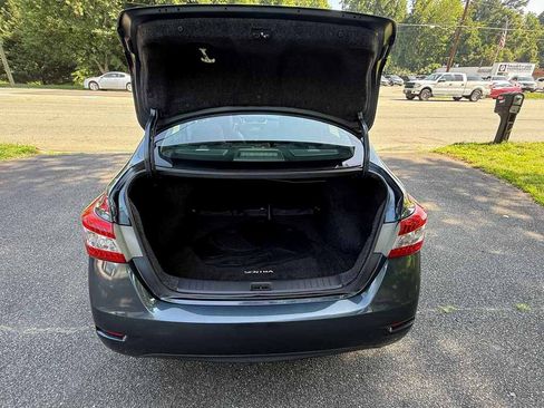 Used 2015 Nissan Sentra SL w/ SL Premium Package FWD image 17