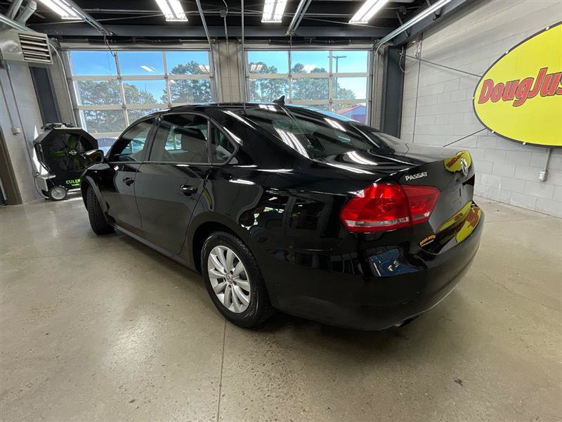 Used 2015 Volkswagen Passat 1.8T Wolfsburg Edition FWD image 3