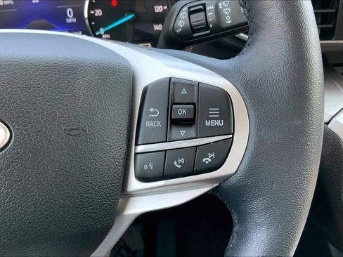 Used 2021 Ford Explorer XLT w/ Equipment Group 202A image 23