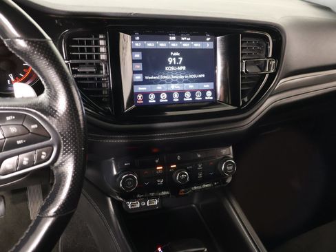 Used 2022 Dodge Durango GT RWD image 5