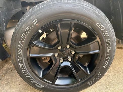 Used 2024 RAM 1500 Big Horn AWD/4WD image 25