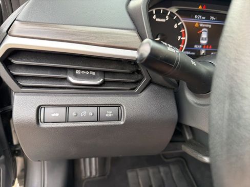 Used 2025 Nissan Altima 2.5 SV image 25