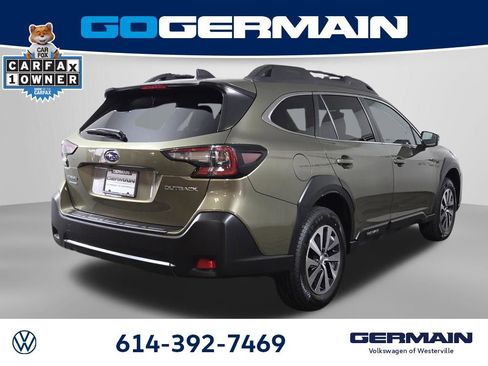 Used 2023 Subaru Outback Premium AWD/4WD image 9