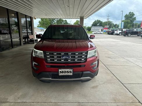Used 2016 Ford Explorer Limited FWD image 2