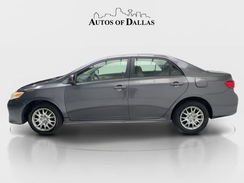 Used 2011 Toyota Corolla LE FWD image 4