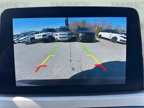 Used 2022 Ford Escape SE w/ SE Sport Appearance Package image 21