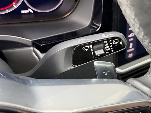 Used 2019 Porsche Cayenne S image 39