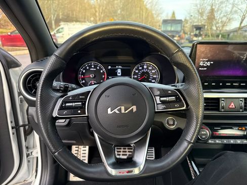 Certified 2023 Kia Forte GT-Line image 19