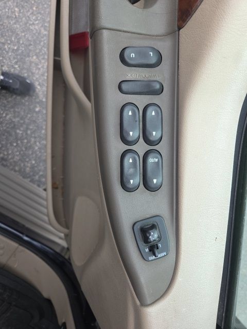 Used 2000 Ford Excursion Limited AWD/4WD image 12