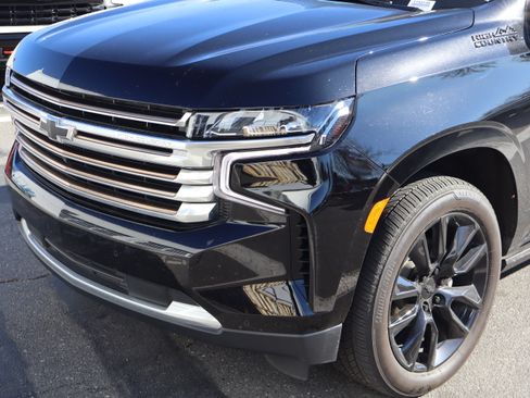 Used 2022 Chevrolet Tahoe High Country w/ Max Trailering Package image 6