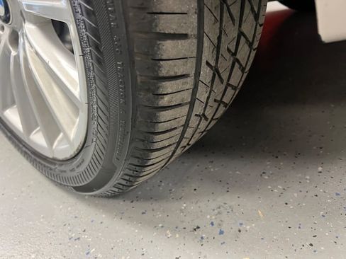 Used 2011 BMW 535i Sedan image 27