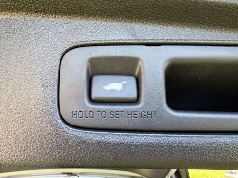Used 2025 Honda CR-V Sport Touring image 12