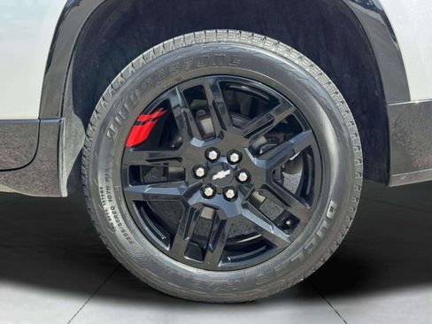 Used 2021 Chevrolet Traverse Premier w/ Redline Edition FWD image 67