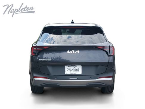Used 2026 Kia Sportage LX FWD image 4