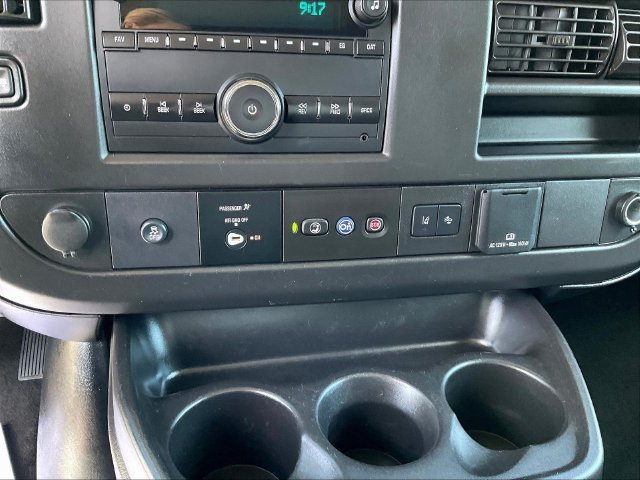 Certified 2020 Chevrolet Express 3500 LT w/ LT Preferred Equipment Group RWD image 18